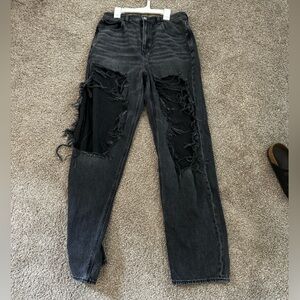 American eagle black shredded jeans